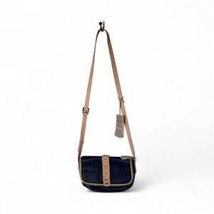 Tommy Bahama Santa Rosa Navy Leather Messenger Crossbody Bag Purse New With Tags